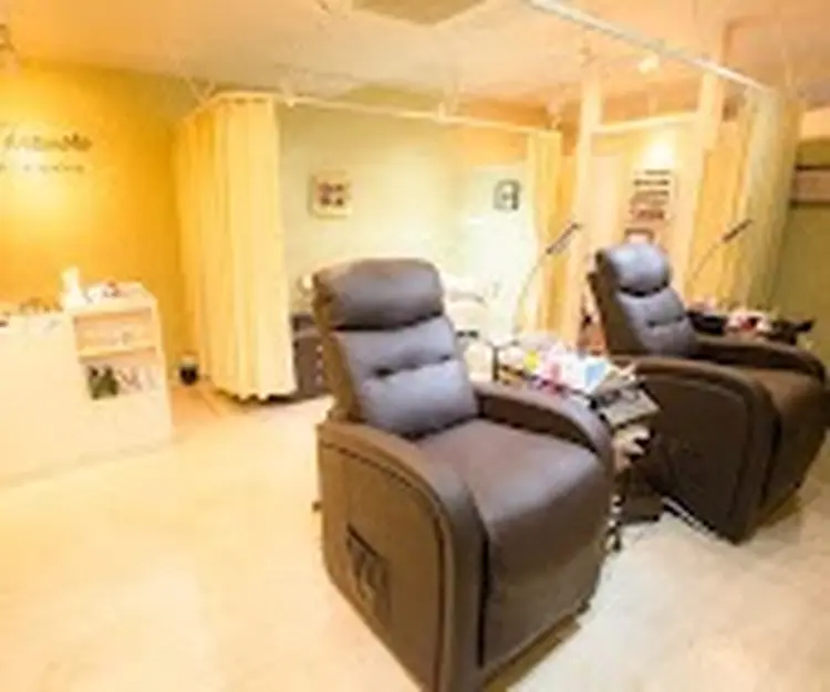 nail &eyelash Tanemotoの内観・外観2