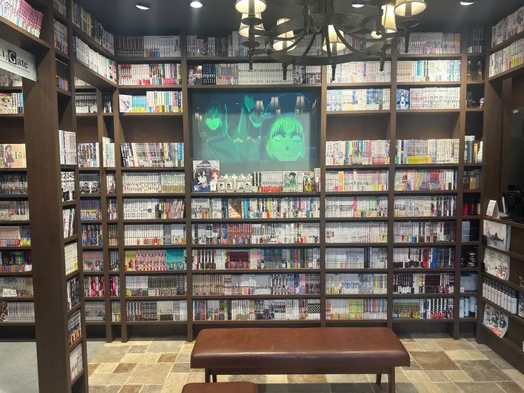 秋葉原オタク向け美容室OFF-KAi!!の内観・外観2