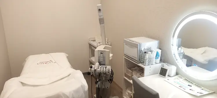 ナリストータルビューティーサロン岐阜の内観・外観3