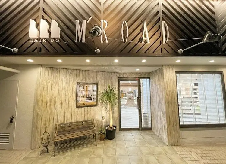 エムロードの内観・外観1