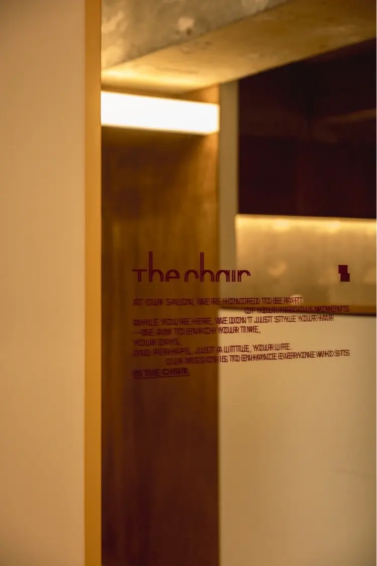 The Chairの内観・外観1