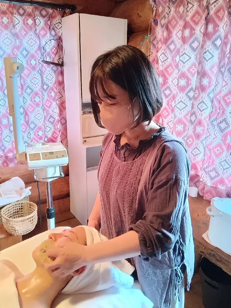 エルラトンの内観・外観1