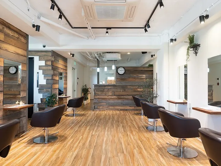 L.I.G fukuokaの内観・外観2