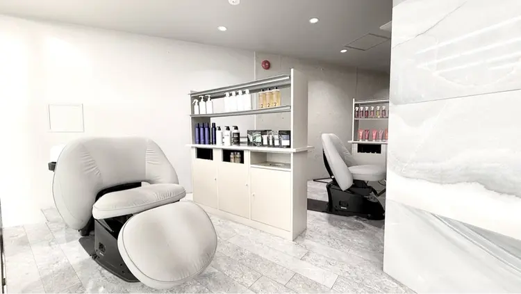 youres  hair 東新宿の内観・外観2