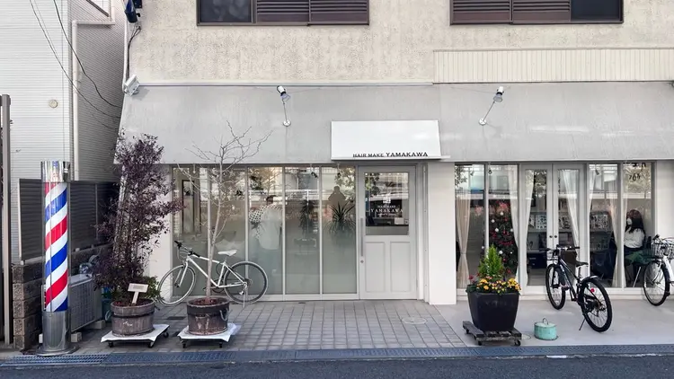 HAIR MAKE YAMAKAWAの内観・外観1