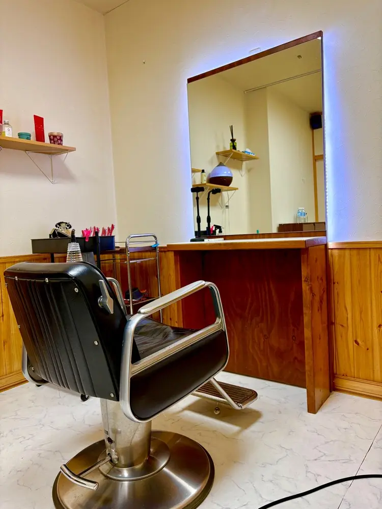 men's salon SOLの内観・外観3