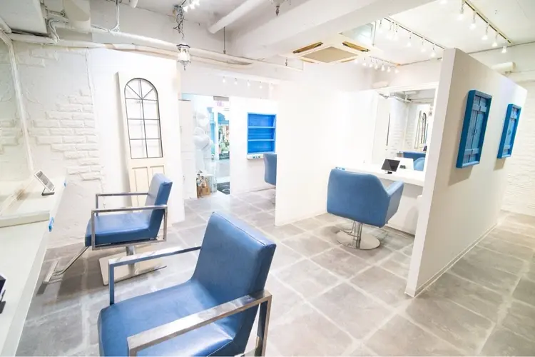 uros.の内観・外観1