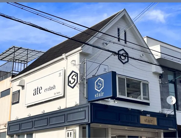 ate eyelash堺市駅店の内観・外観1