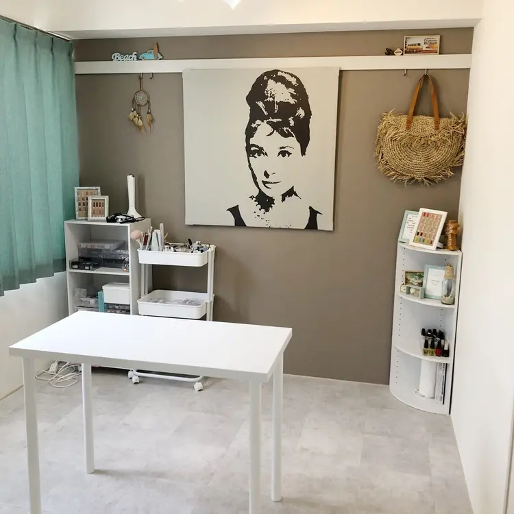 ulu    aina［ウル・アイナ］の内観・外観1