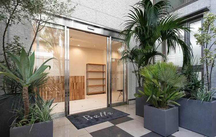 Belle 表参道terrace店の内観・外観2