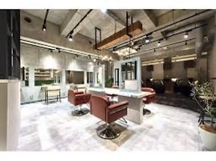 UNSOME下北沢店の内観・外観2