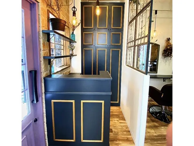 𝐇𝐚𝐢𝐫 𝐌𝐚𝐤𝐞 𝐂𝐎𝐌𝐇𝐄𝐀𝐑𝐄𝐒の内観・外観2