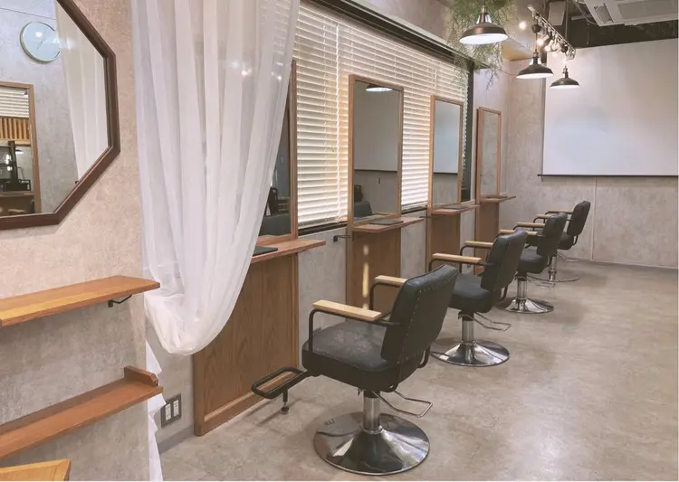 suns hair salonの内観・外観1