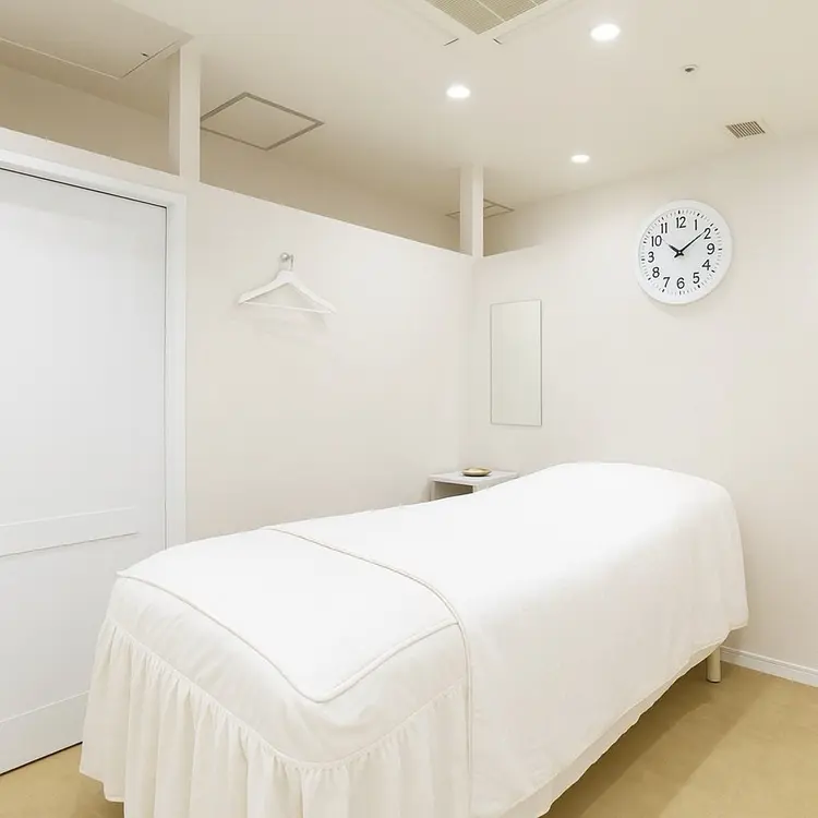 mary nail&eyelash西大寺店の内観・外観2