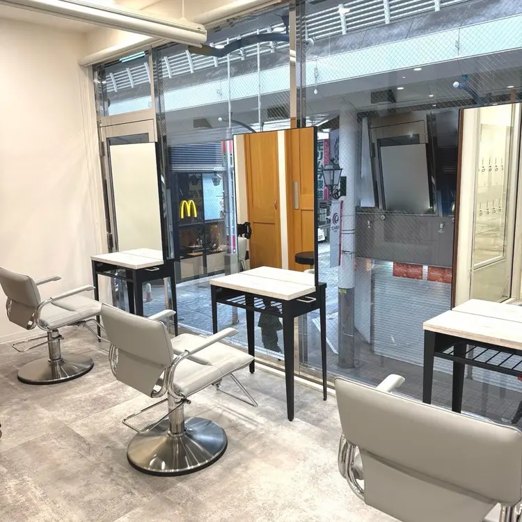 RAISE by_WHITEの内観・外観3