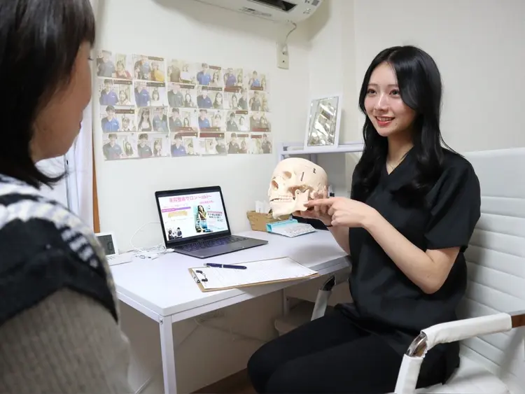 美容整体サロンaikiの内観・外観2