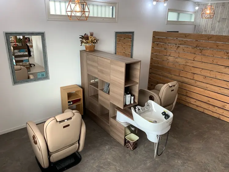 Fir-chi hair Design【ファーチヘアー】の内観・外観2