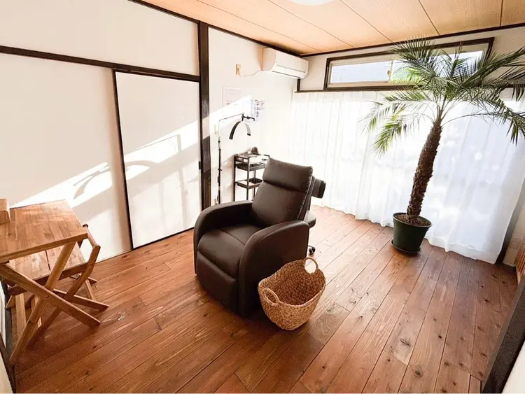 Laule'a eyelash salon 保谷店の内観・外観2