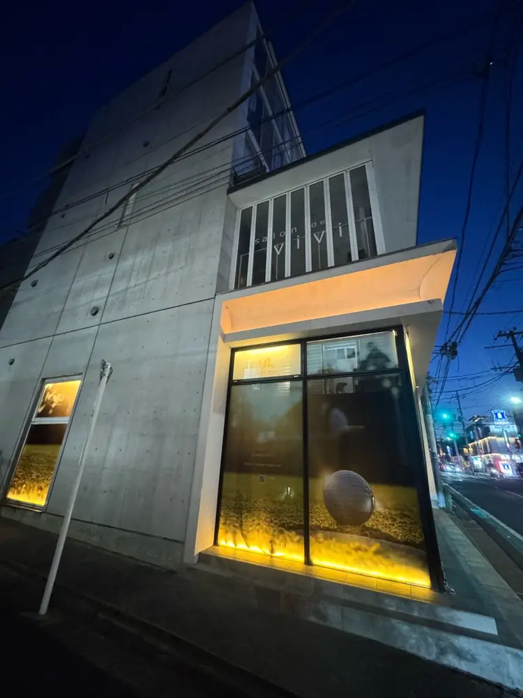 Crystallo Sana Nの内観・外観1