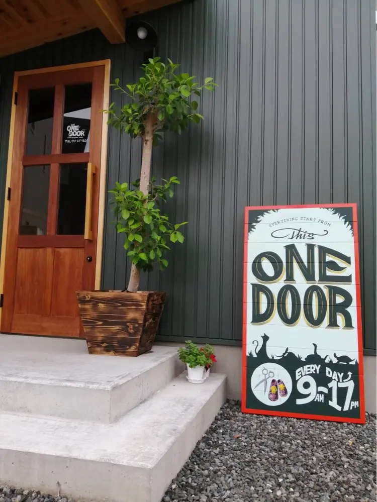 ONEDOORの内観・外観2