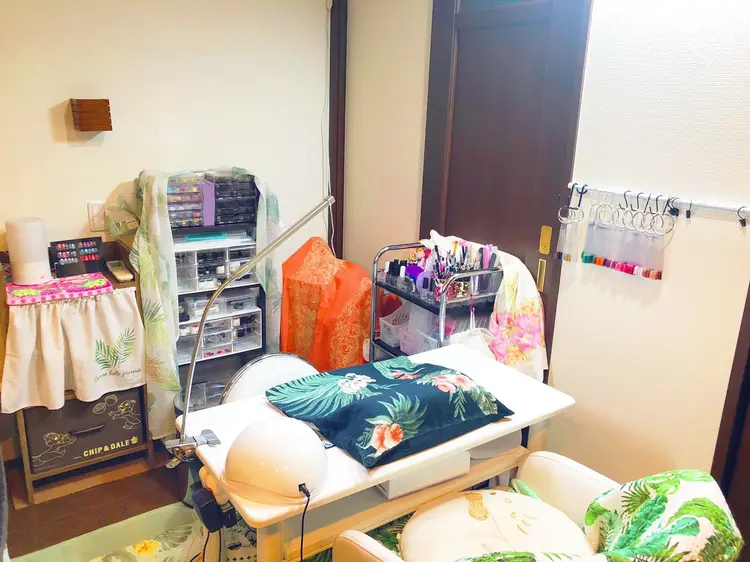 Nail Butterflyの内観・外観1