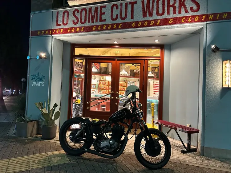 LOSOME CUT WORKSの内観・外観3