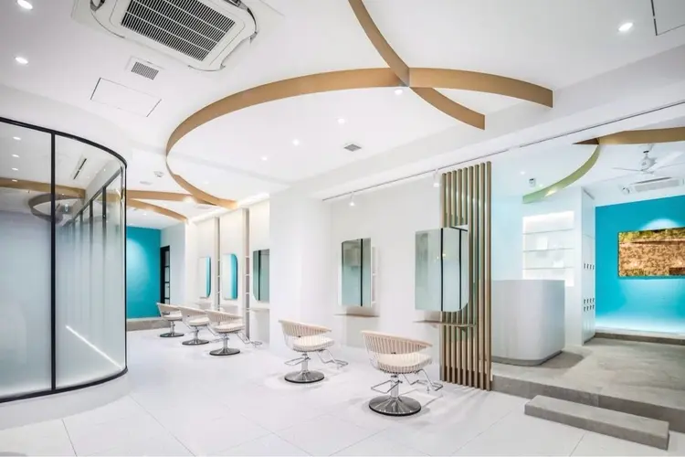 ORO塚口店の内観・外観3