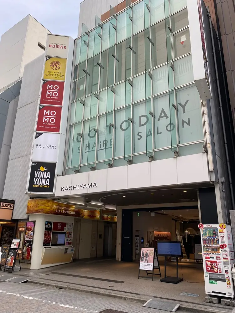 GO TODAY SHAiRE SALON 新宿Ciel店の内観・外観2