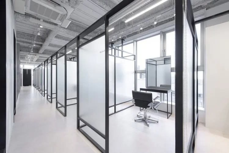 salowin浦和の内観・外観1