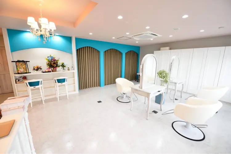 rinnahairの内観・外観2