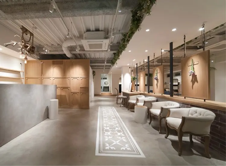 Pap's de coiffeur甲南山手店の内観・外観2