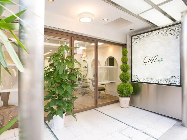 ギフトの内観・外観3