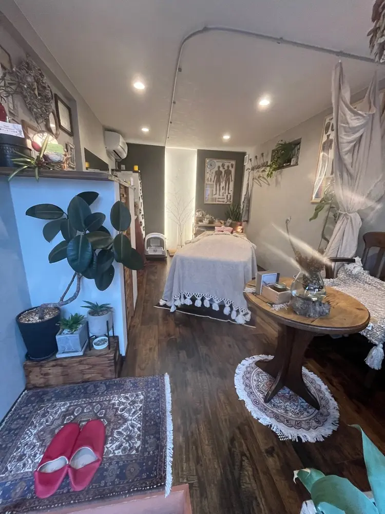 加藤マッサージ店の内観・外観1