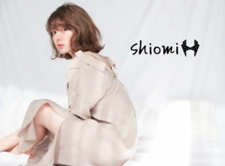 hair &　fashion shiomiHの内観・外観1