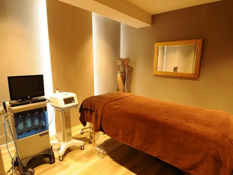 DIVINEの内観・外観3