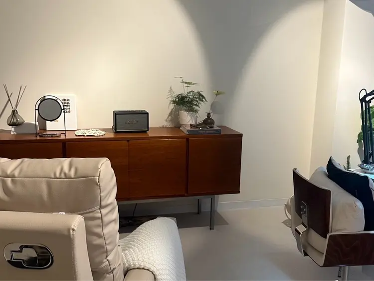 yomu eyenailの内観・外観2