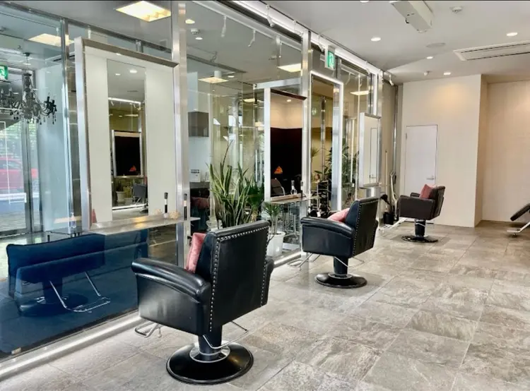 lift by magの内観・外観1