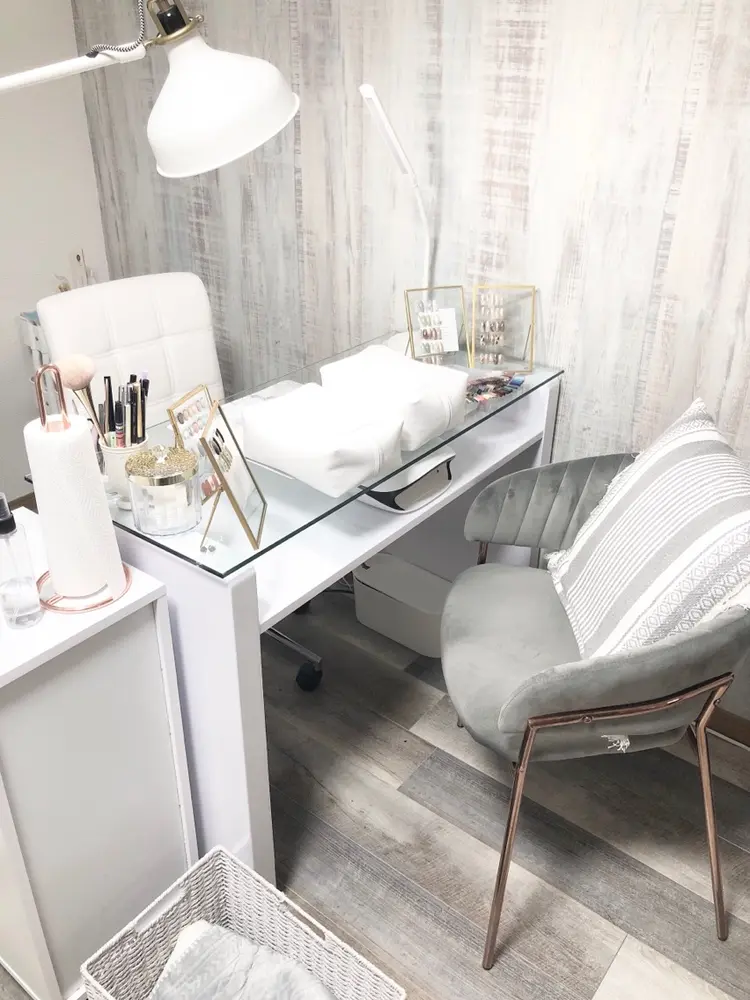 M　nailの内観・外観3