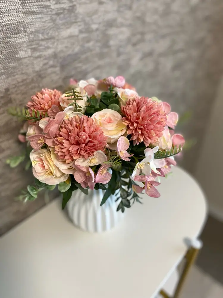 Verita     Nailの内観・外観3