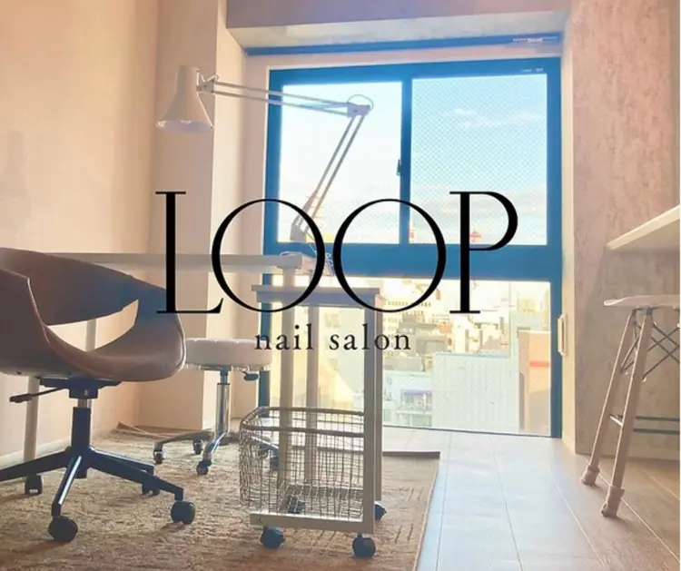 nail salon LooPの内観・外観1