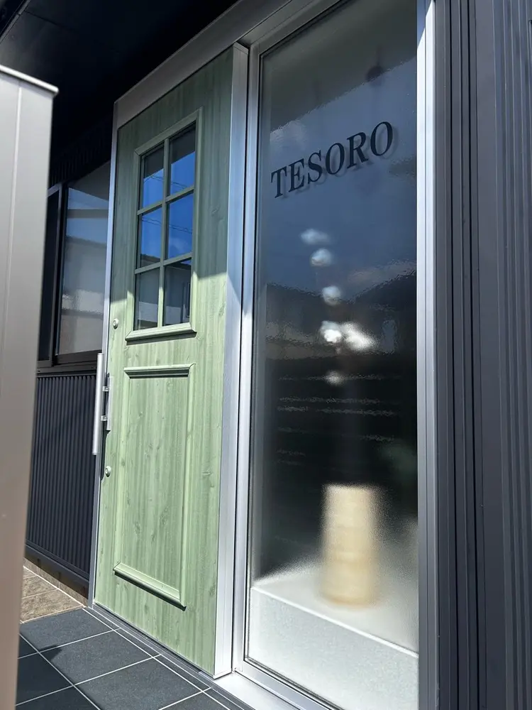 TESORO nailの内観・外観1
