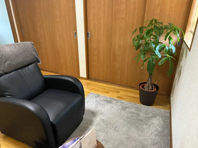 'oli eyelash salonの内観・外観1