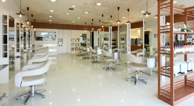 レイフィールド滝ノ水店の内観・外観3