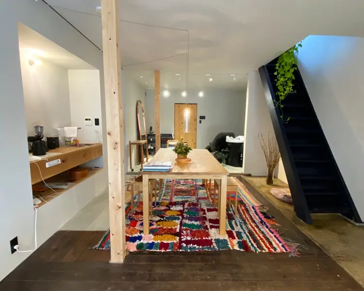 イマの内観・外観2