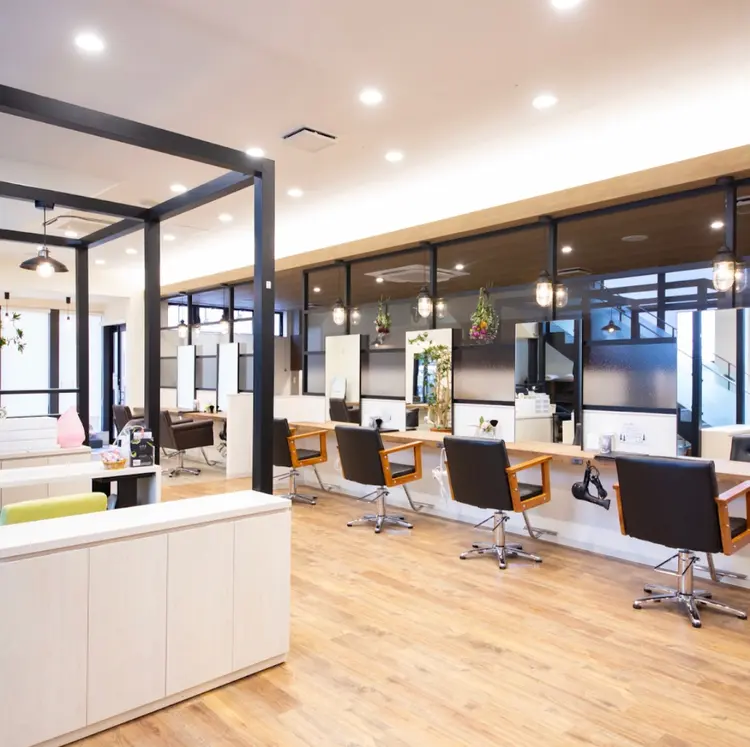 美容しょうへいの店 西長岡店の内観・外観2