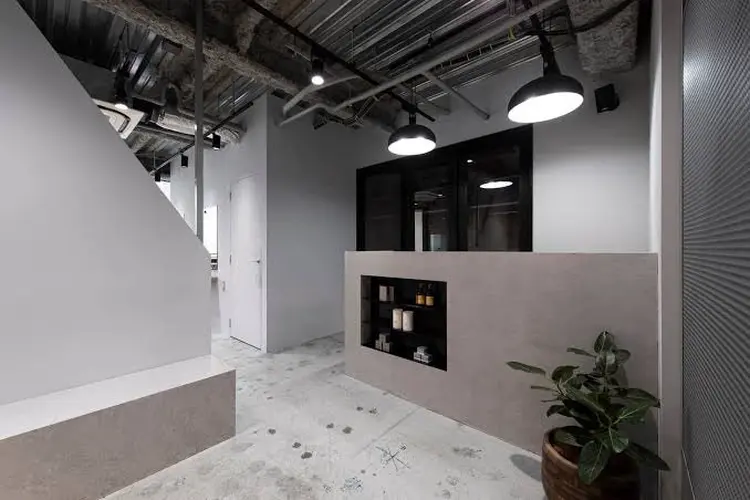 RESSUAL rectaの内観・外観2