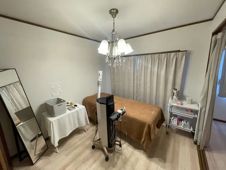 メナードフェイシャルサロン　鏡島精華代行店の内観・外観2