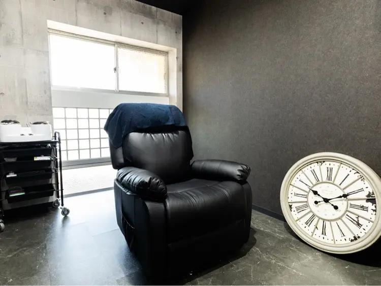 eyebrowsalon Romeoの内観・外観2