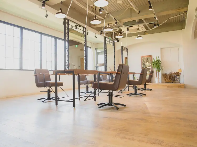 CÍENAの内観・外観2