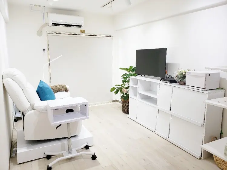 Lino Nailの内観・外観1